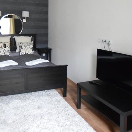 Luxury Apartment by Hi5-Városház Suite Budapeste Exterior foto